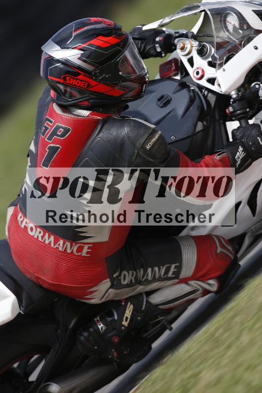 Archiv-2023/24 23.05.2023 Speer Racing ADR/Freies Fahren rot und gelb/16